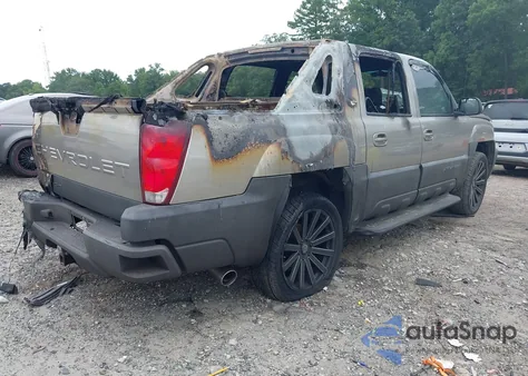 2003 Chevrolet Avalanche 1500 из США, поврежденный, VIN 3GNEC13TX3G193466